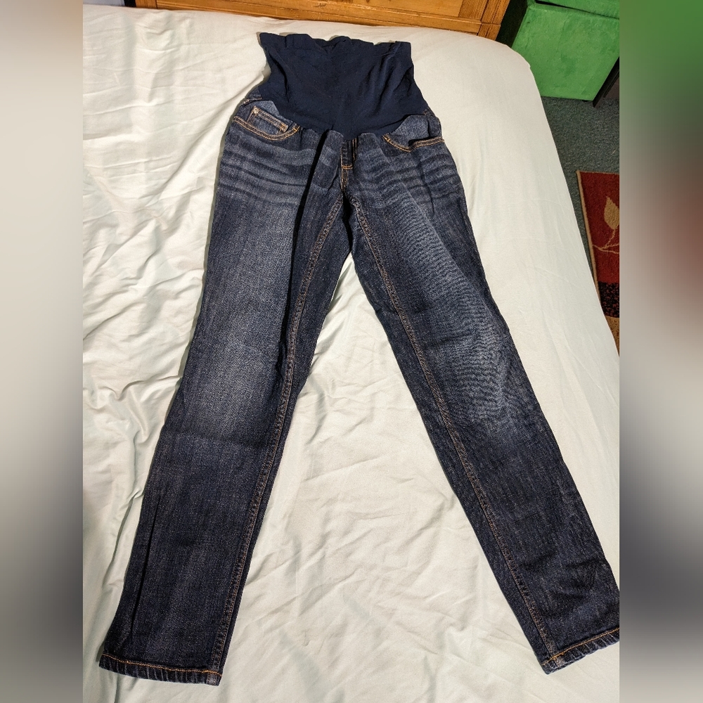 Over belly maternity jeans